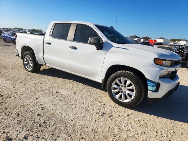 2022 CHEVROLET SILVERADO Custom — Passenger 3/4
