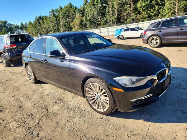 2014 BMW 328 xDrive — Passenger 3/4
