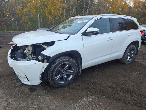 2017 TOYOTA HIGHLANDER Ltd/Ltd Platinum — Front 3/4
