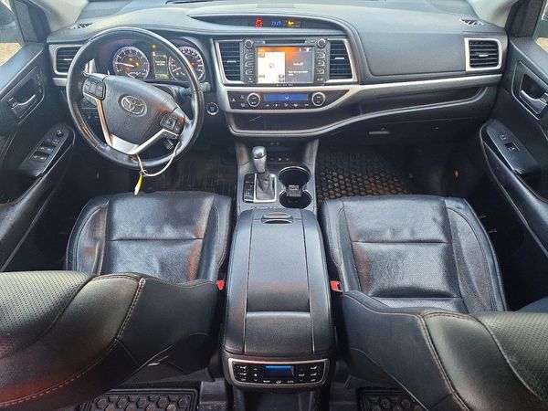 2017 TOYOTA HIGHLANDER Ltd/Ltd Platinum — CKPT