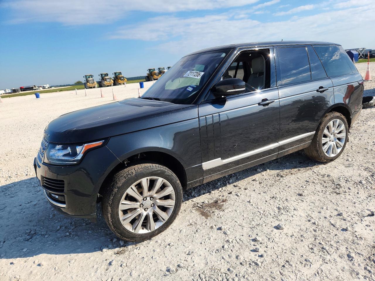 2017 LAND ROVER RANGE ROVER — Front 3/4