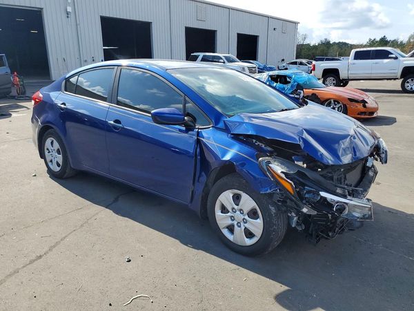 2018 KIA FORTE