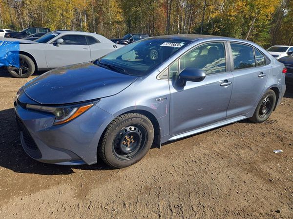 2020 TOYOTA COROLLA — Front 3/4