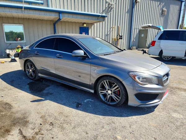 2015 MERCEDES-BENZ CLA CLA250 — Passenger 3/4