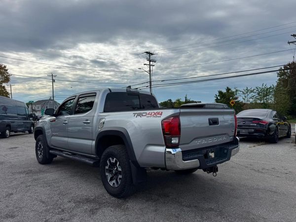 2018 TOYOTA TACOMA