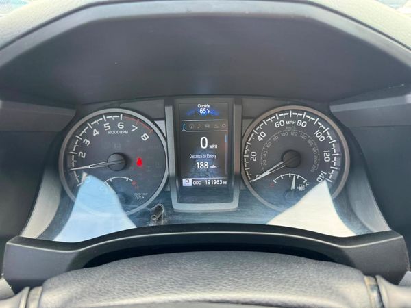 2018 TOYOTA TACOMA