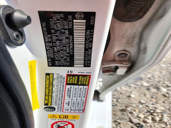 2019 TOYOTA CAMRY L/LE/SE/XLE — VINS
