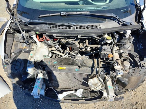 2015 BMW I SERIES Range Extender — Engine bay