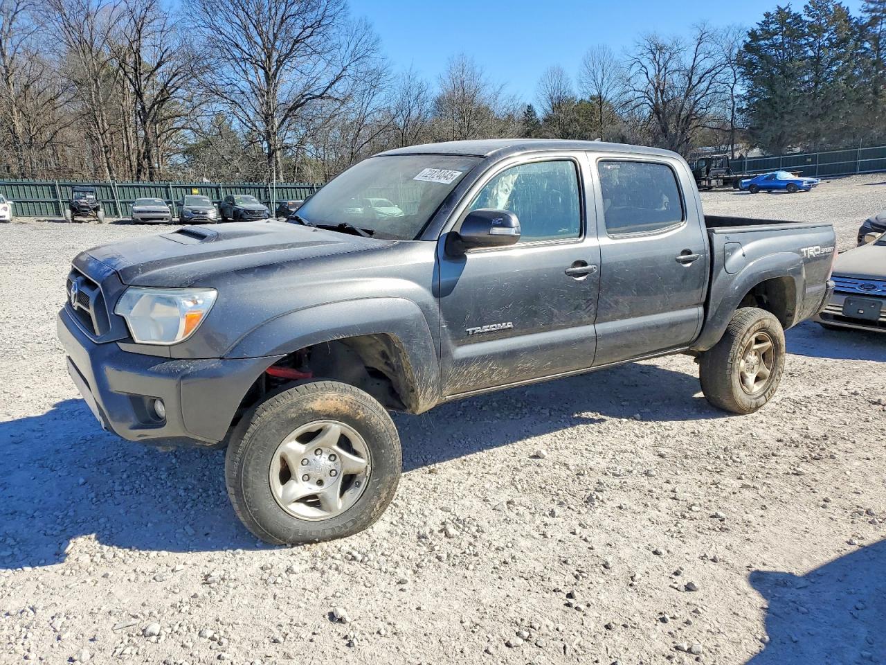 2015 TOYOTA TACOMA
