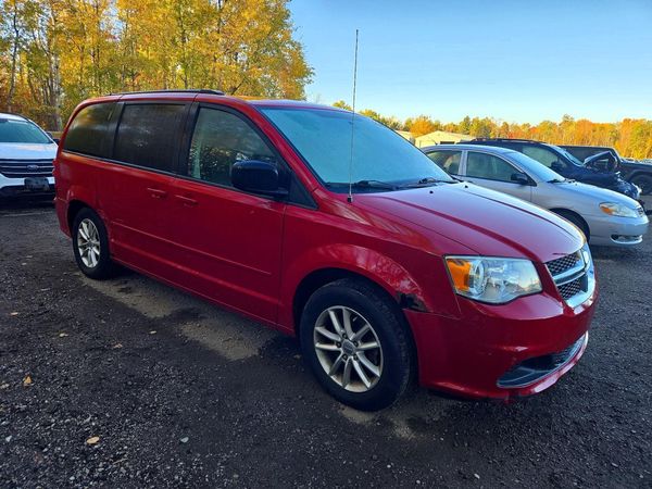 2013 DODGE GRAND CARAVAN SE — Passenger 3/4