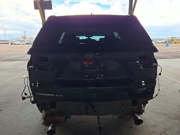 2018 CHEVROLET TRAVERSE LT — DIRR