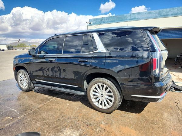 2021 CADILLAC ESCALADE Premium Luxury — DSRA