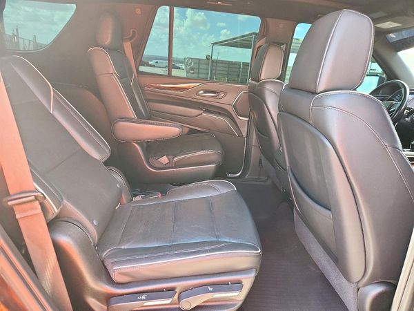 2021 CADILLAC ESCALADE Premium Luxury — PSRS