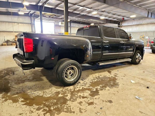 2018 CHEVROLET SILVERADO LTZ — PSRA