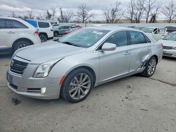 2017 CADILLAC XTS Luxury
