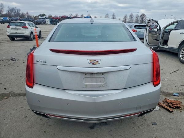 2017 CADILLAC XTS Luxury