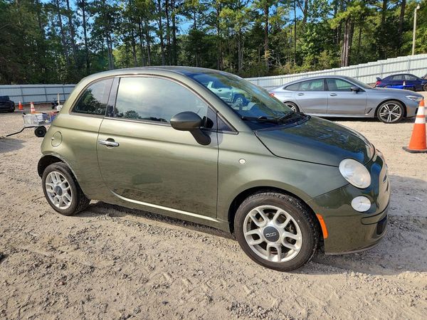 2015 FIAT 500 Pop — Passenger 3/4