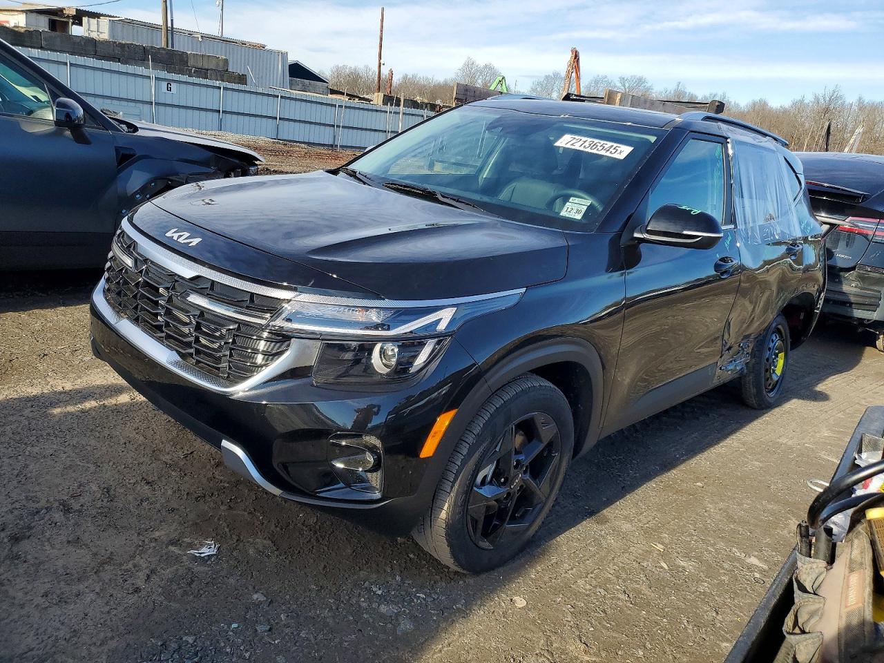 2026 KIA SELTOS EX