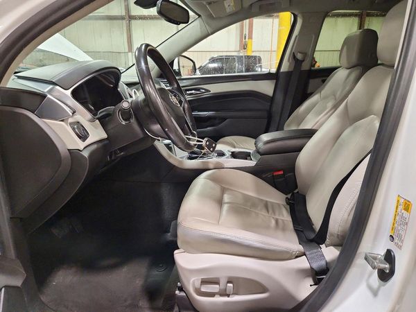 2015 CADILLAC SRX Standard — DENT