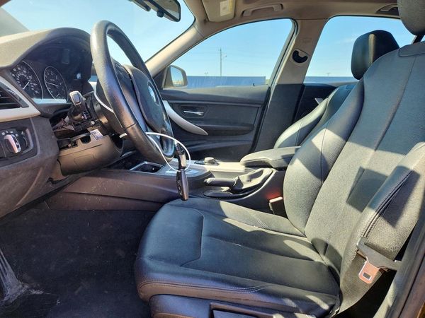 2014 BMW 3 SERIES xDrive SA — DENT