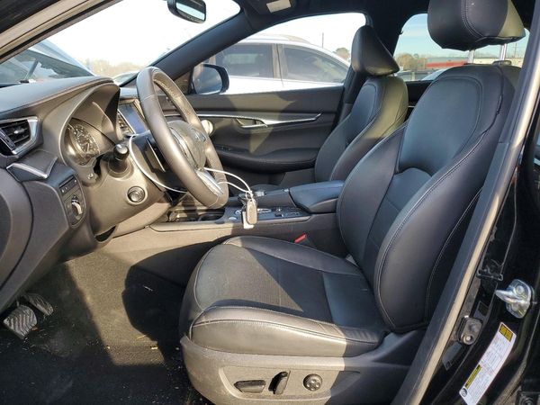 2023 INFINITI QX55 Essential