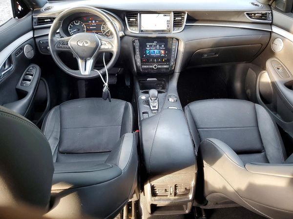 2023 INFINITI QX55 Essential