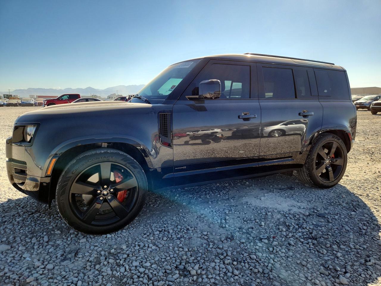 2024 LAND ROVER DEFENDER 110 X — Front 3/4