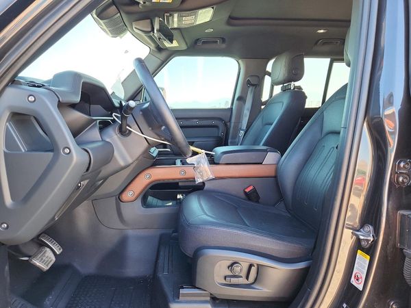 2024 LAND ROVER DEFENDER 110 X — DENT