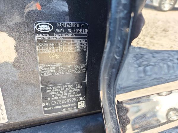 2024 LAND ROVER DEFENDER 110 X — VINS