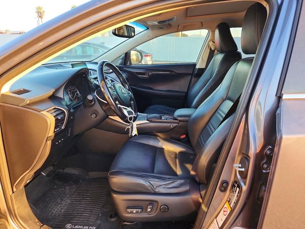 2015 LEXUS NX 200t Luxury — DENT