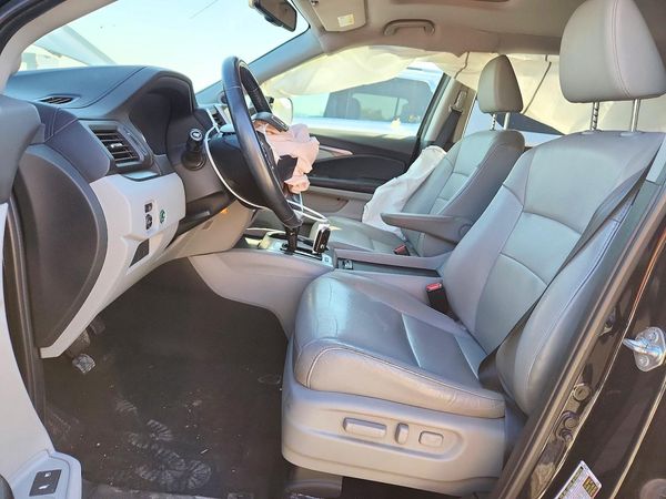 2017 HONDA PILOT EXL — DENT