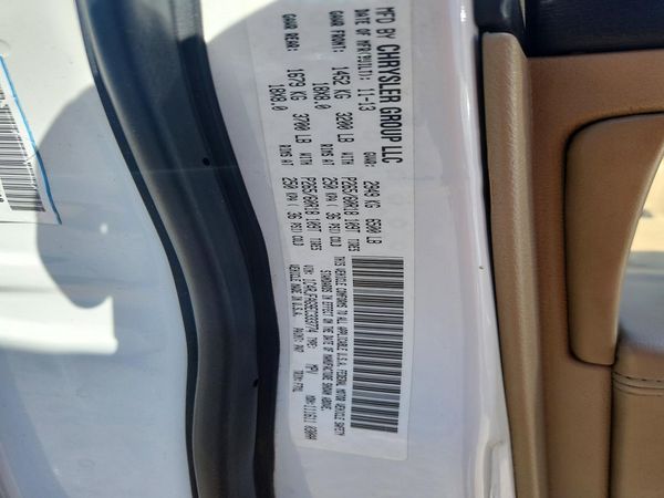 2014 JEEP CHEROKEE Laredo — VINS