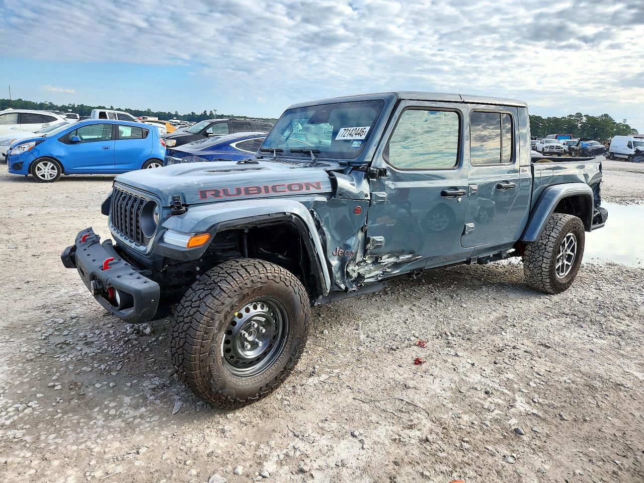 2026 JEEP GLADIATOR Rubicon — Front 3/4