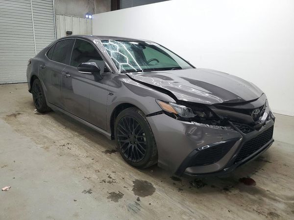 2023 TOYOTA CAMRY SE — Passenger 3/4