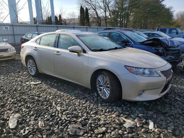 2014 LEXUS ES