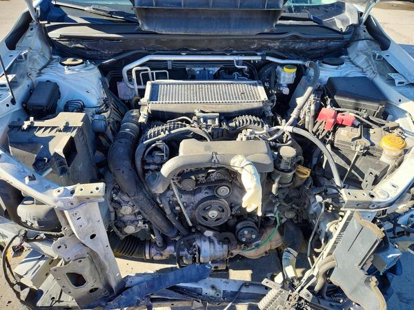 2021 SUBARU ASCENT Limited 8+ES+KA — Engine bay