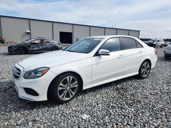 2015 MERCEDES-BENZ E-CLASS E350 — Front 3/4