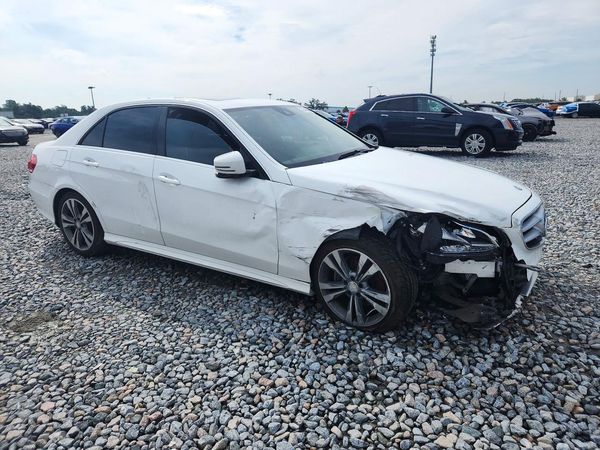 2015 MERCEDES-BENZ E-CLASS E350 — Passenger 3/4