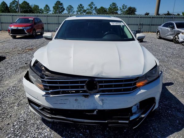 2019 VOLKSWAGEN PASSAT Wolfsburg — DIRF