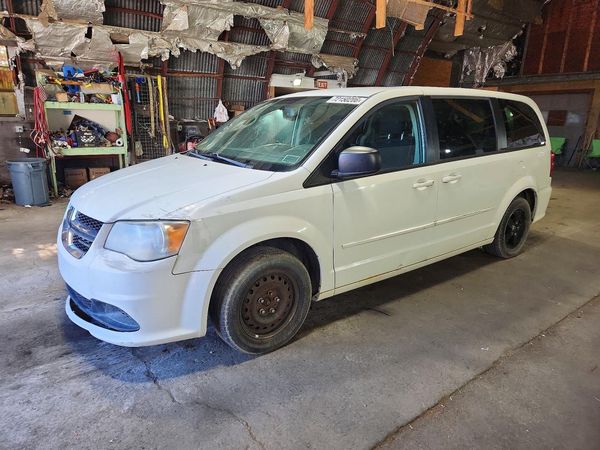 2012 DODGE GRAND CARAVAN SE — Front 3/4