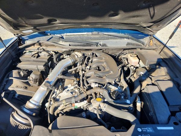 2015 LEXUS GS 350 — Engine bay