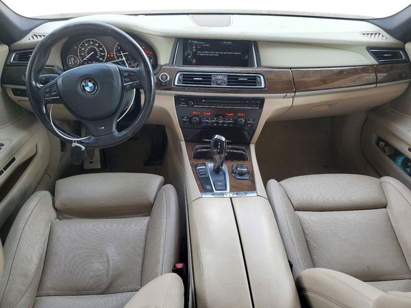 2013 BMW 750 750i/Alpina B7 — CKPT