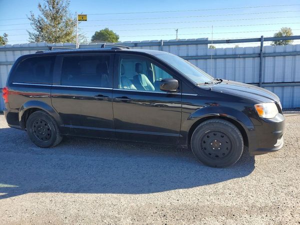 2018 DODGE GRAND CARAVAN SE — Passenger 3/4