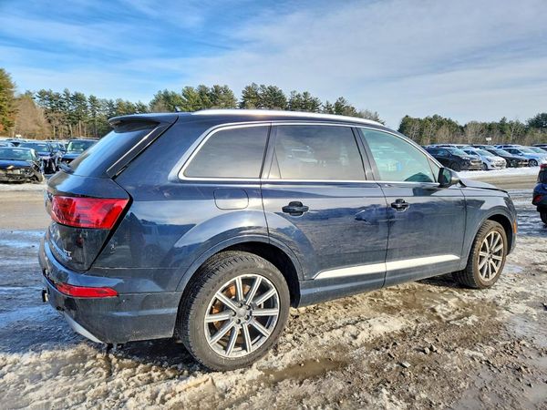 2017 AUDI Q7