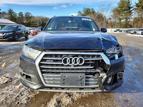 2017 AUDI Q7