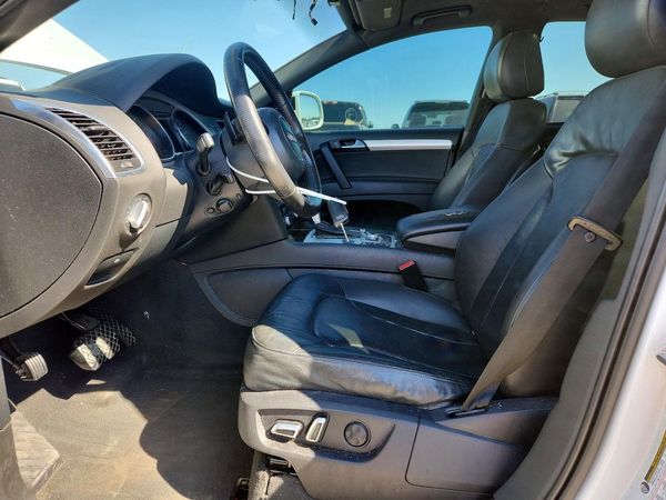 2014 AUDI Q7 S Line Prestige — DENT