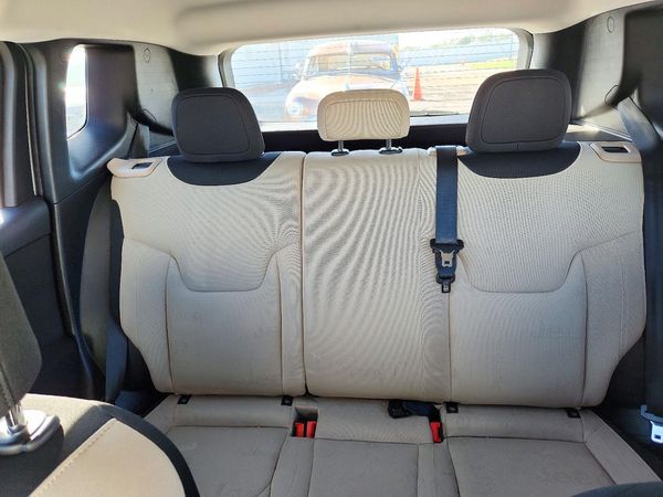 2015 JEEP RENEGADE Sport — SUVN