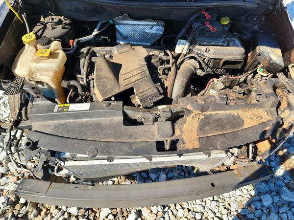 2014 JEEP COMPASS Sport — Engine bay