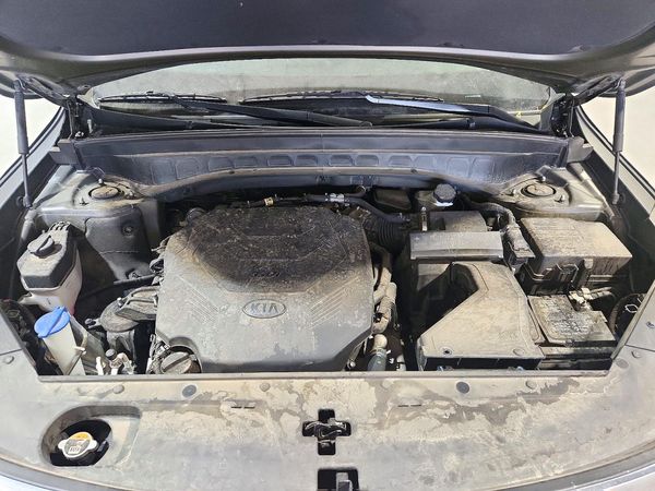 2021 KIA TELLURIDE EX — Engine bay