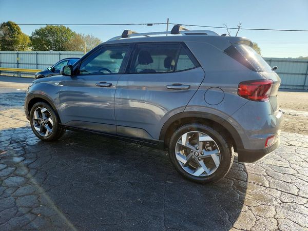 2021 HYUNDAI VENUE SEL & Denim — DSRA